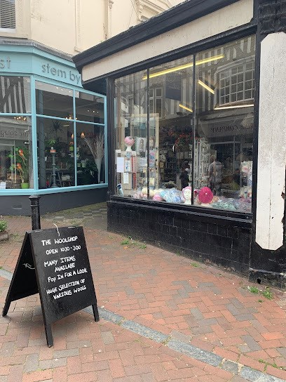 Photograph of the shop front otfThe Wool Shop