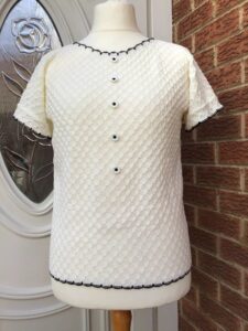 Tuck stitch top (machine knitted)