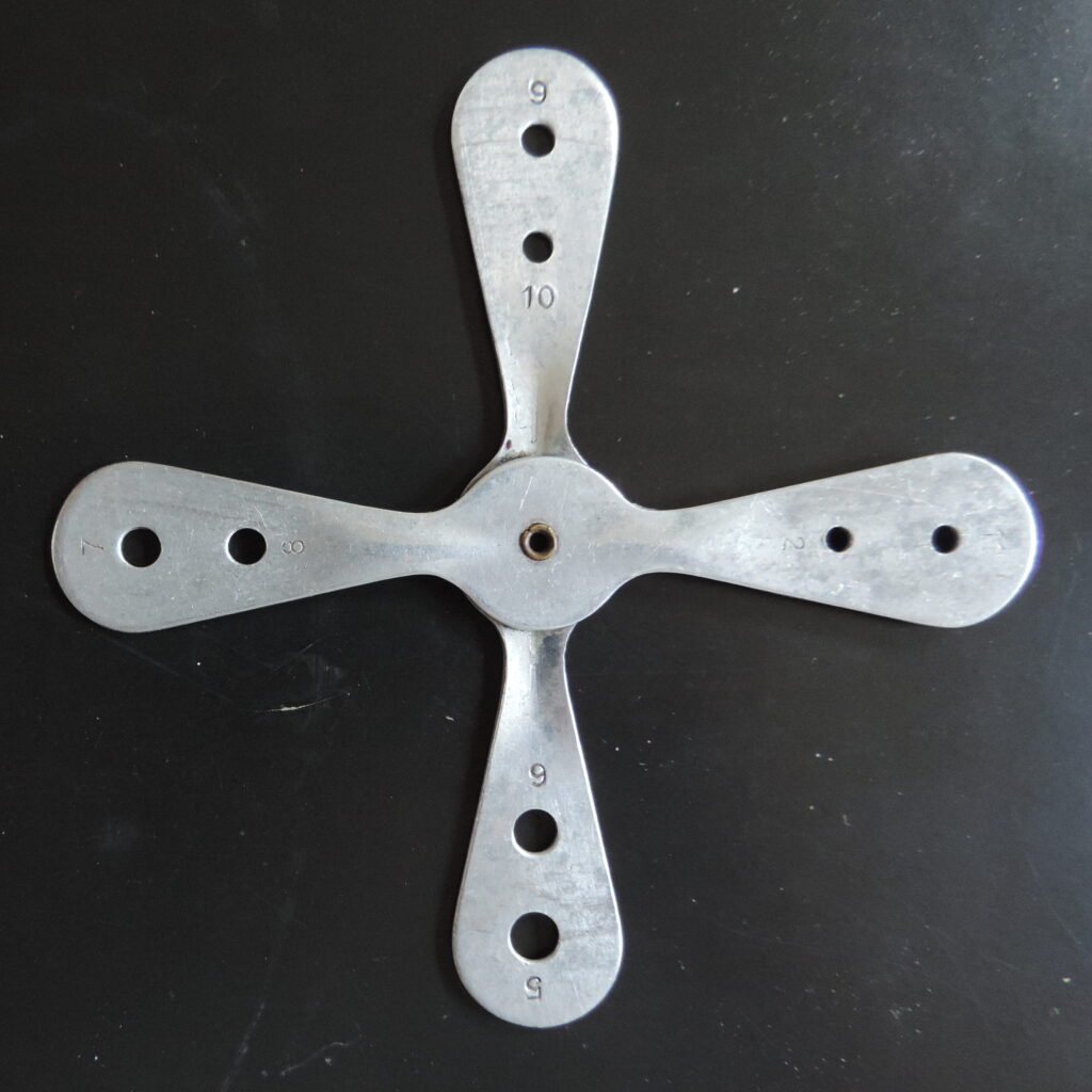 Photograph of a Stratnoid sil winder.